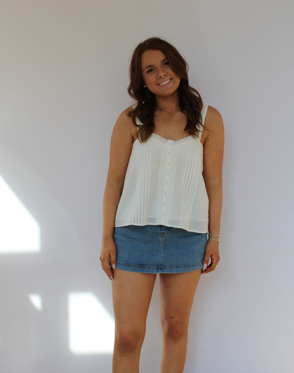 COTTON PINTUCK LACE TOP